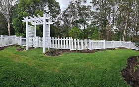 Serenity View Studio Retreat